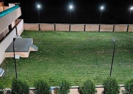 Hotel Vaishnavi Bhadji Buitenkant foto